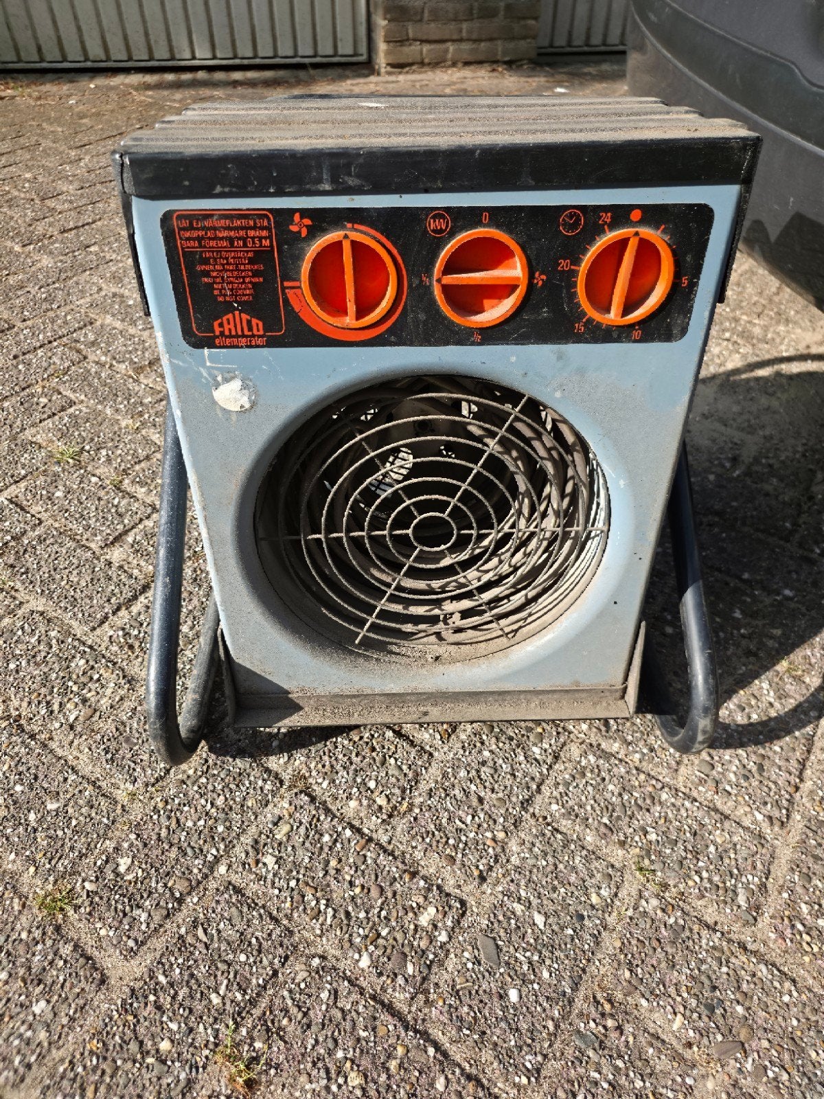 kachel op krachtstroom, Ophalen
