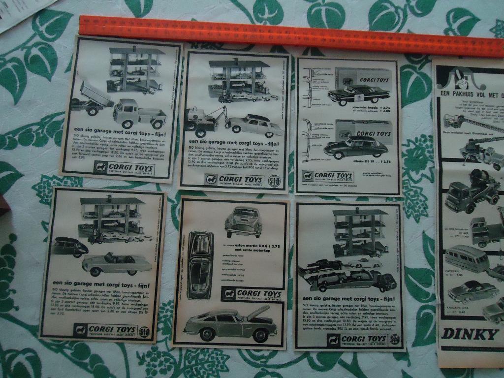 Shell BromfVespa Renault 4cv Dinky Toys Corgi Toys Lambretta, Verzamelen, Merken en Reclamevoorwerpen, Verzenden, Gebruikt, Overige typen