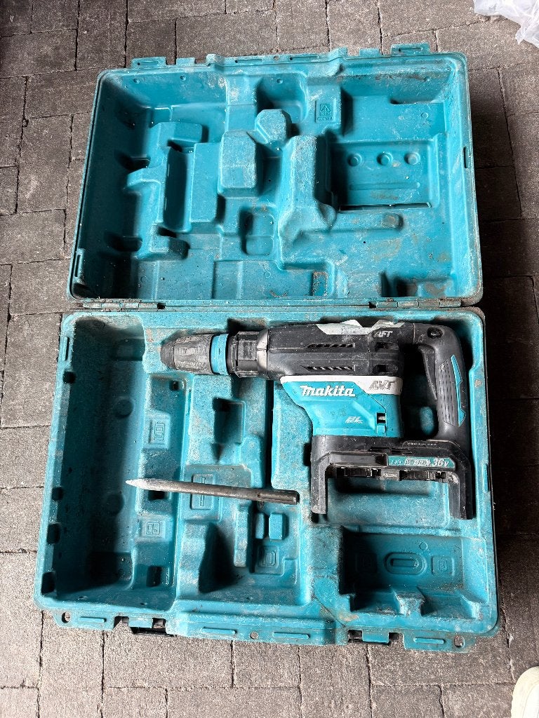 Makita DHR400 36V SDS-Max Combihamer + Koffer, 600 watt of meer, Boor- en/of Breekhamer, Ophalen of Verzenden, Zo goed als nieuw