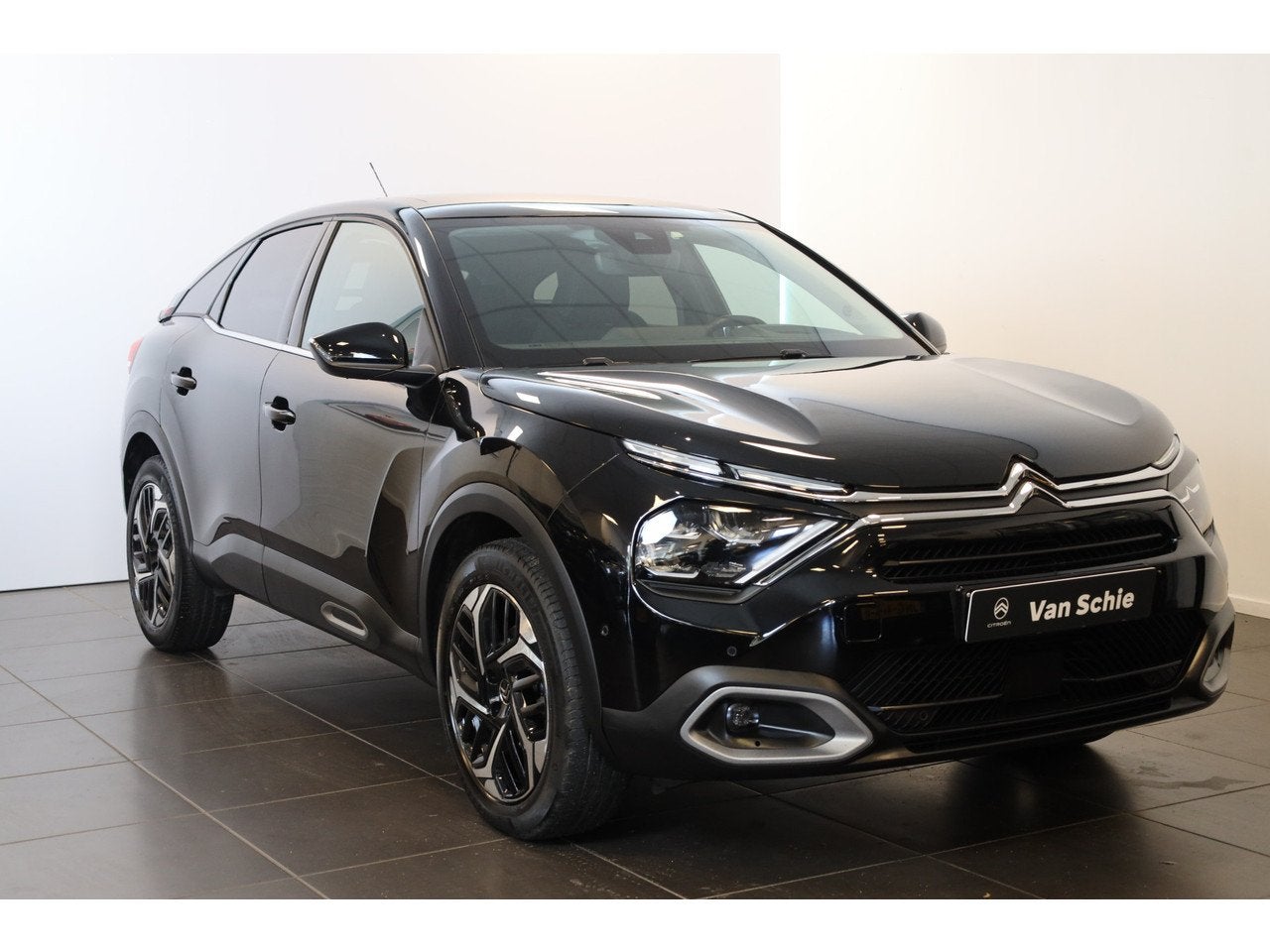Citroën C4 PT 130 Shine Automaat-8 Schuif/kanteldak | HiFi, Automaat, Gebruikt, 1199 cc, Leder