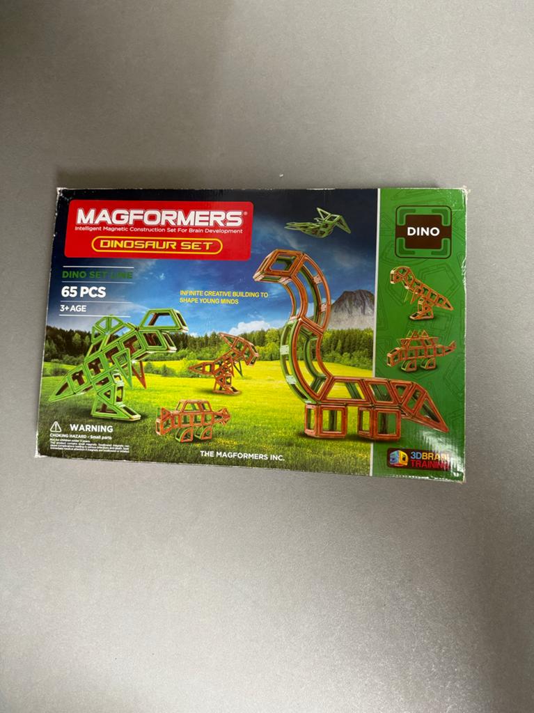 Magformers Dinosaur Set - 10 Dinos met bouwplaten en doos, Ophalen of Verzenden, Gebruikt, Overige merken