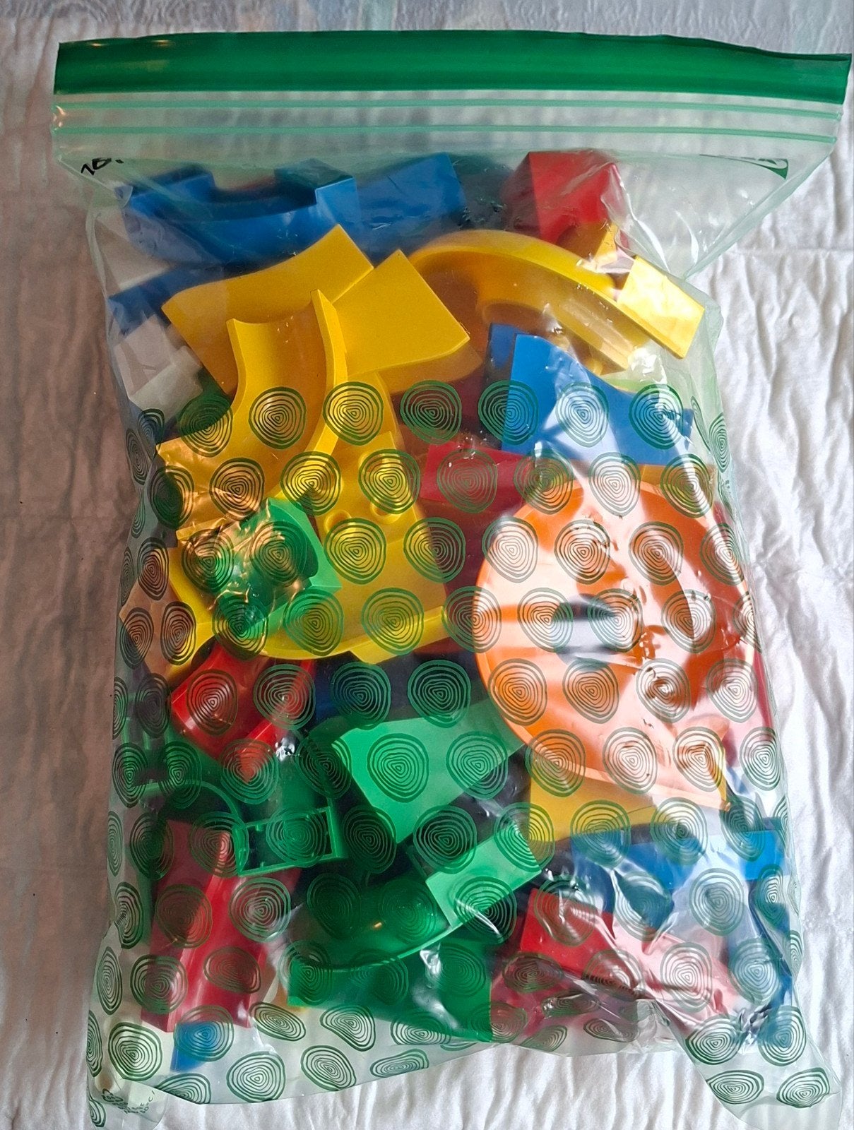 Hubelino knikkerbaan (past op Duplo), Ophalen of Verzenden, Zo goed als nieuw