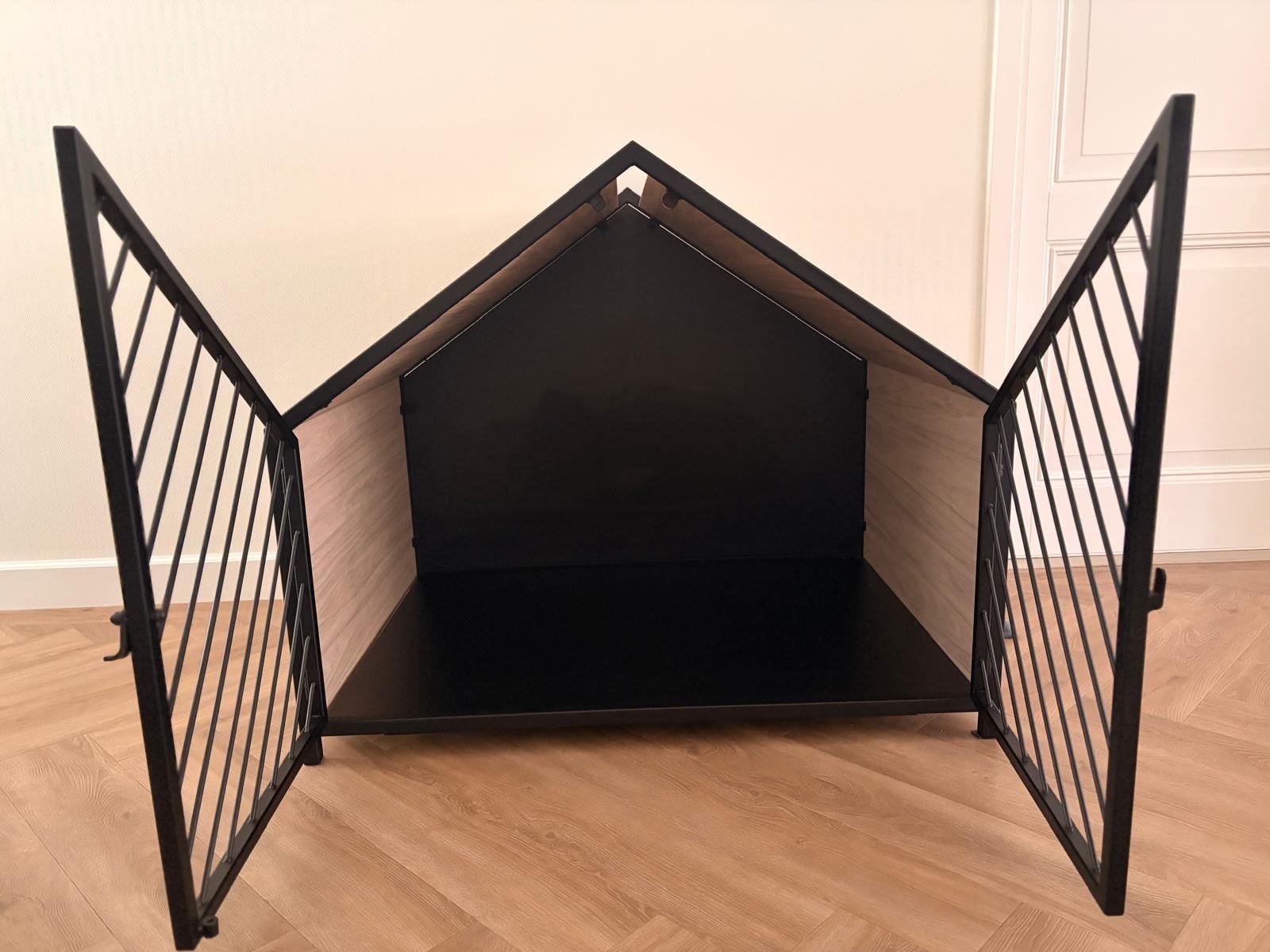 Klokgave hondenbench in vorm van een huisje, Ophalen, Zo goed als nieuw