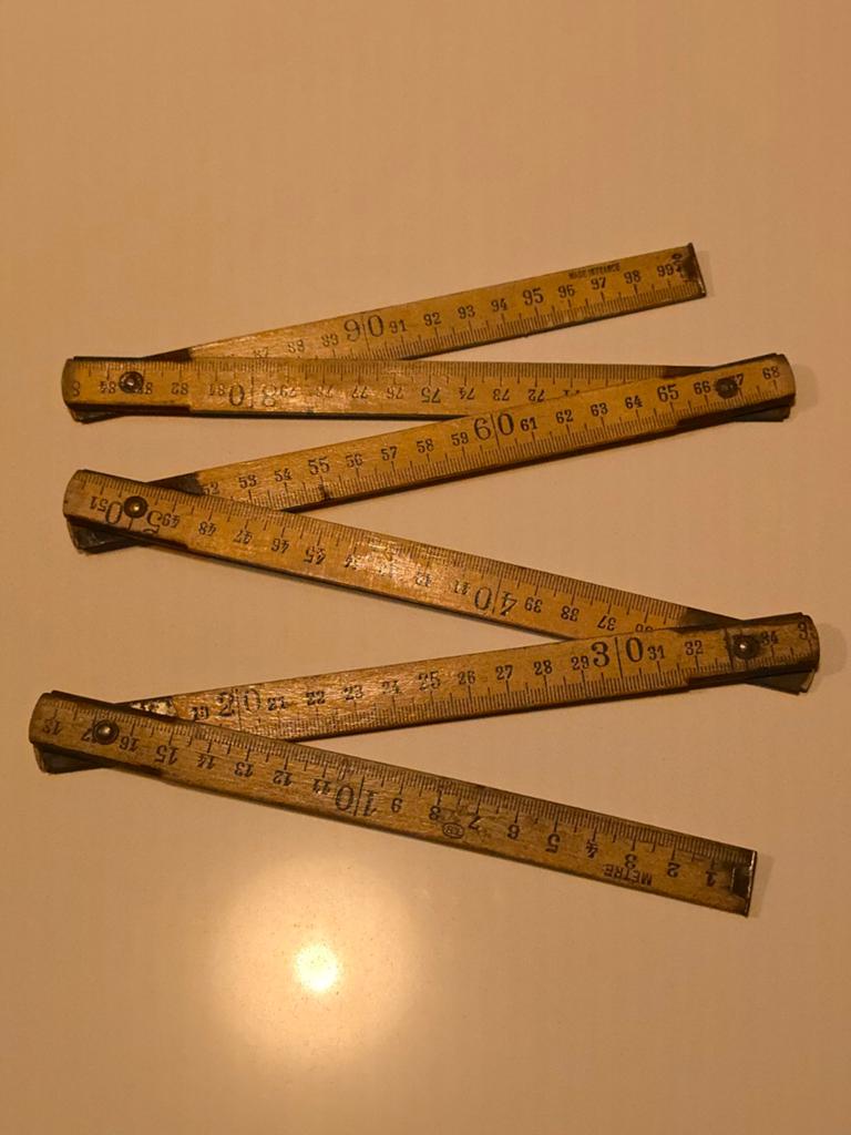 Antieke Franse houten duimstok met cm & inches €5, Ophalen of Verzenden