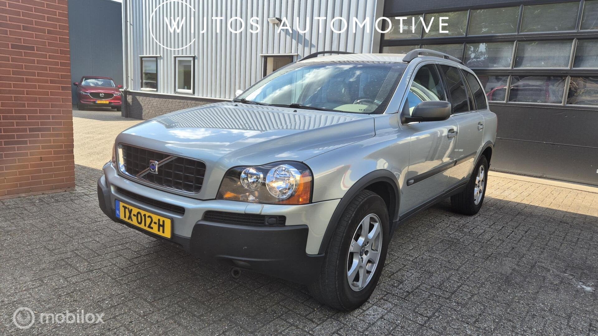Volvo XC90 2.5 T, leer, trekhaak, navi, 7 stoelen, 2521 cc, Leder, Bedrijf