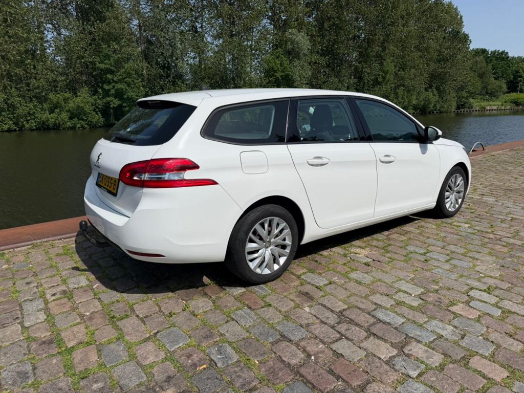 Peugeot 308 1.6 E-hdi 88 KW SW 2018, NW APK, Carplay, Airco, Voorwielaandrijving, 4 cilinders, Wit, Origineel Nederlands