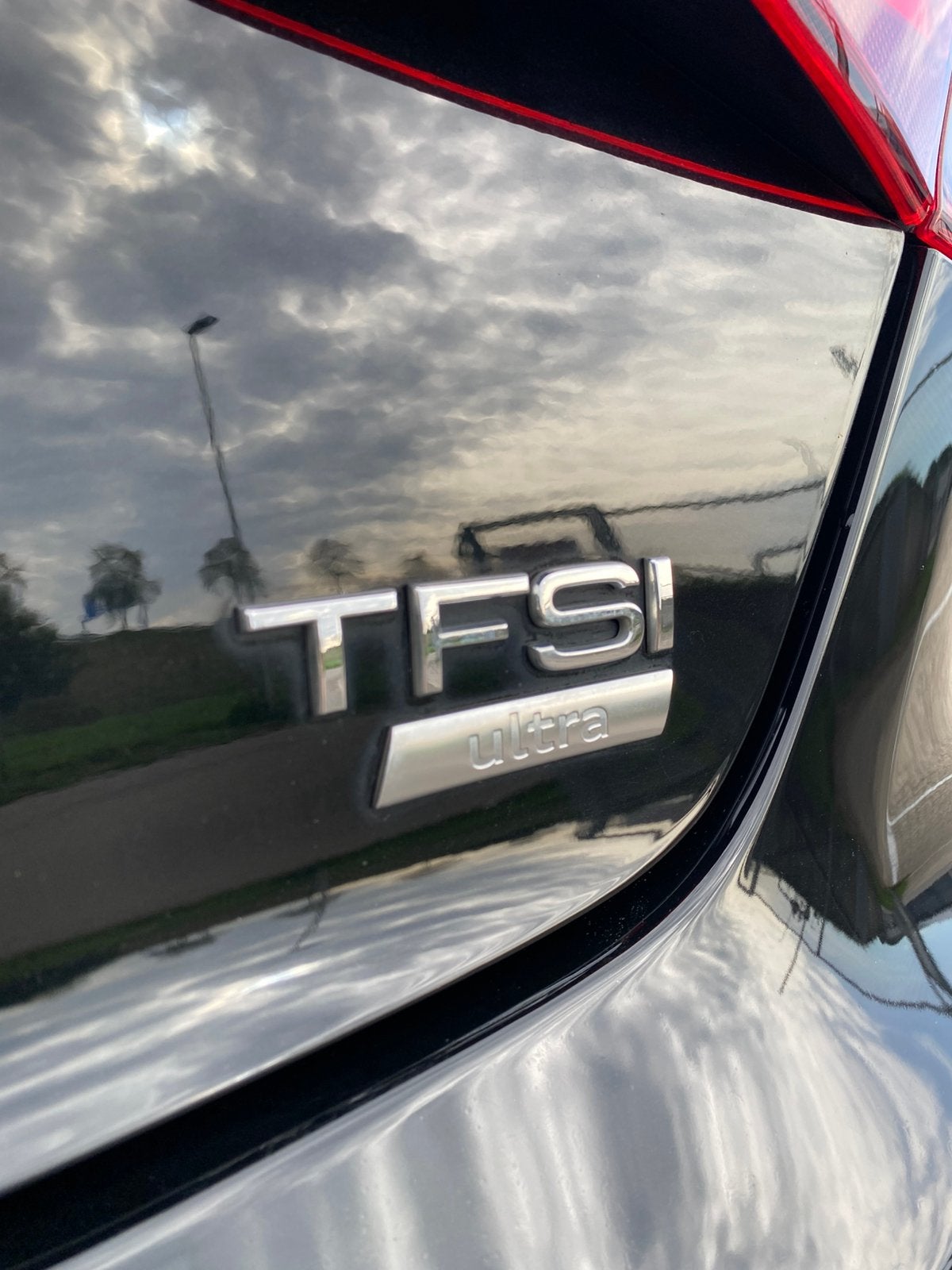 Foto 25 van Audi A3 1.4 TFSI ULTRA COD 110KW Sportback 2015 Zwart