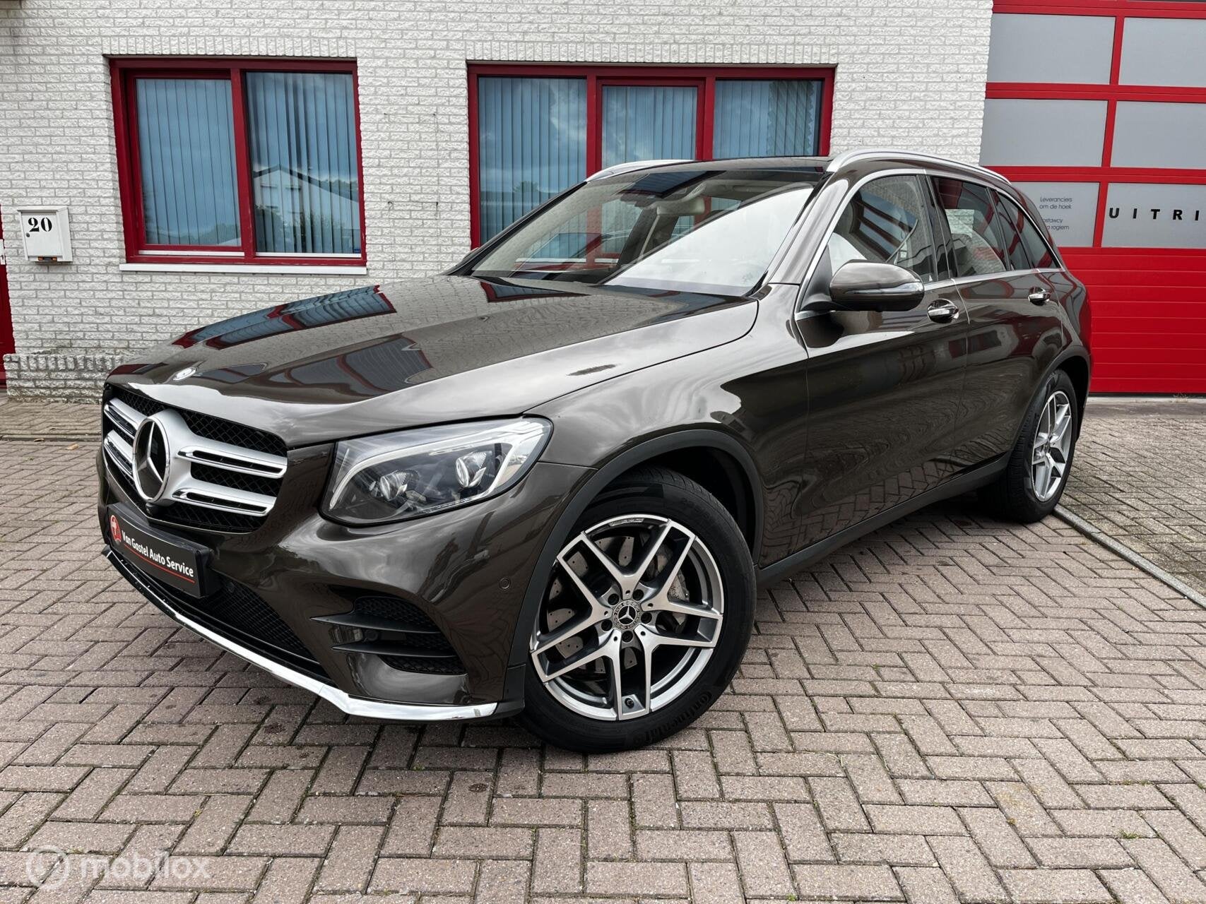 Mercedes GLC-klasse 350 d 4MATIC Prestige, Automaat, Gebruikt, Beige, Leder