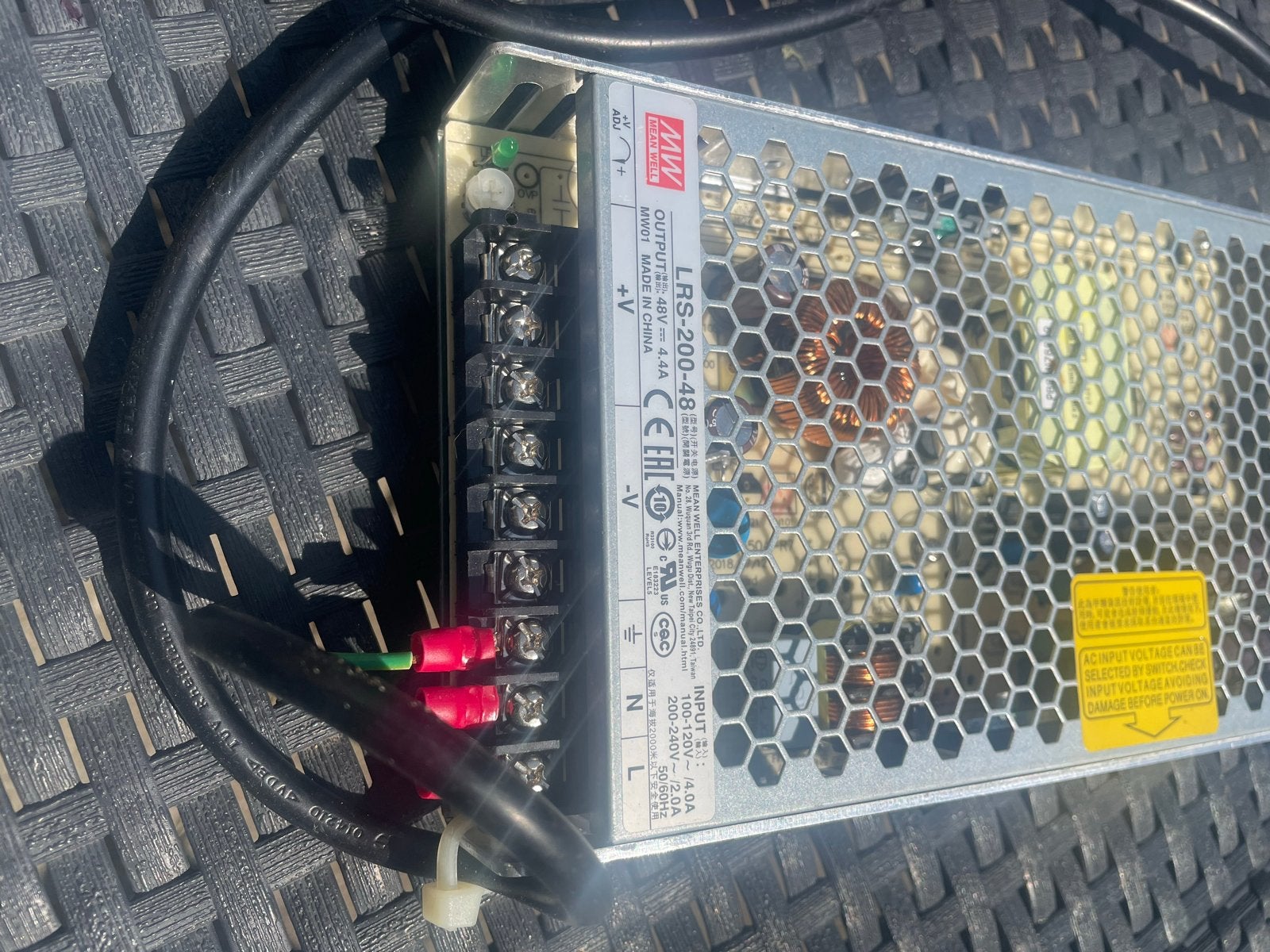 Mean Well LRS-200-48 Voeding 48V 4.4A, Ophalen of Verzenden, Zo goed als nieuw
