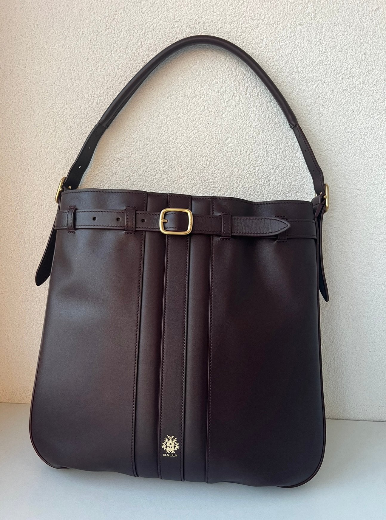 Bally buckle shoulder bag tas bruin bordeaux, Ophalen, Zo goed als nieuw, Bruin, Handtas