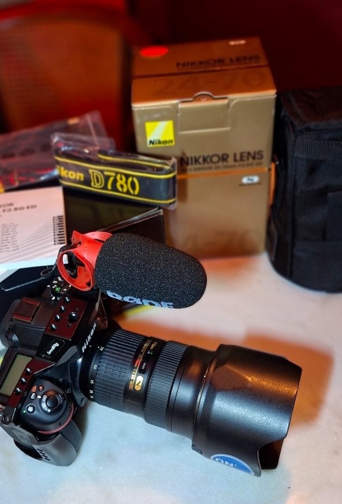NIKON D 780 + lens 24-70/2.8, Ophalen, Gebruikt, Spiegelreflex, Geheugenkaart