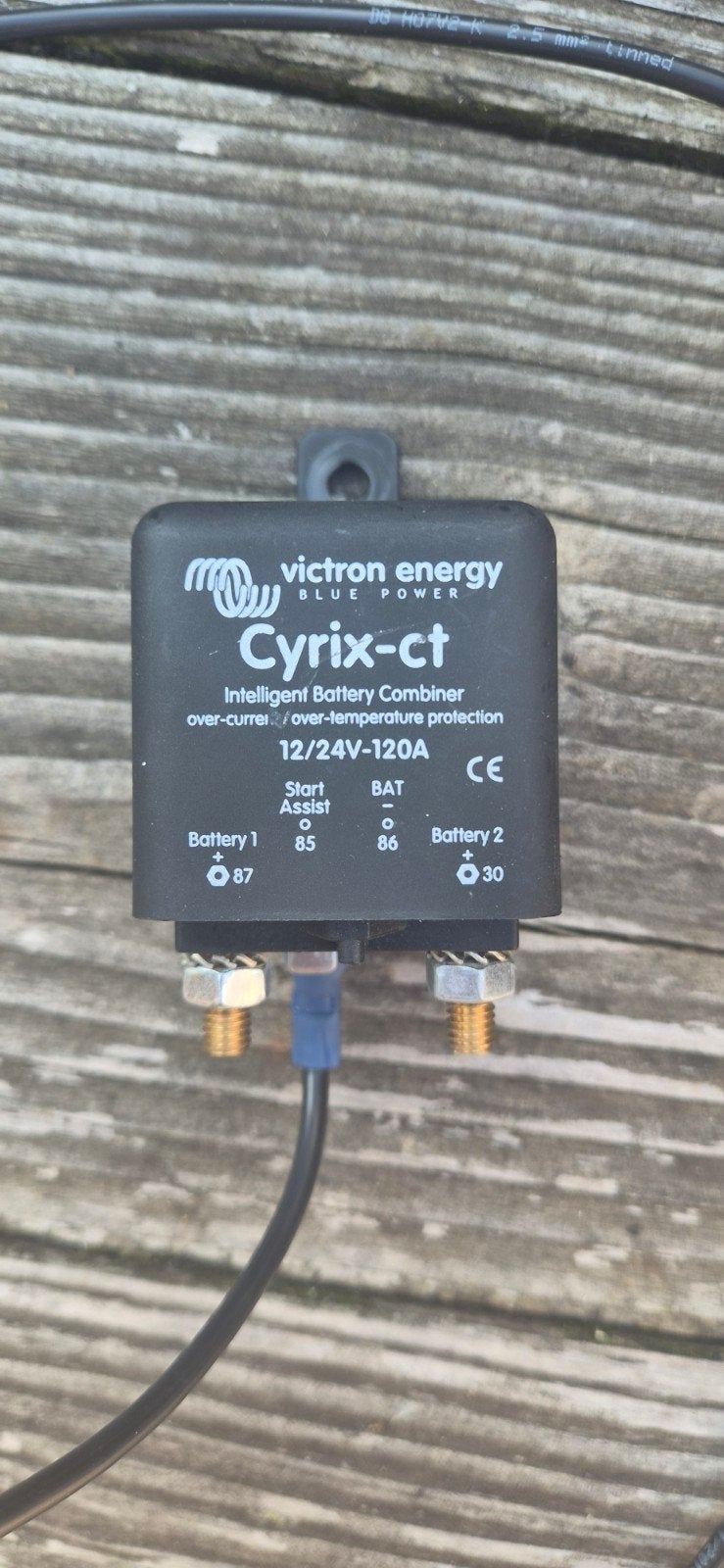 Victron Energy Cyrix-ct 12/24V-120A, Ophalen of Verzenden, Gebruikt