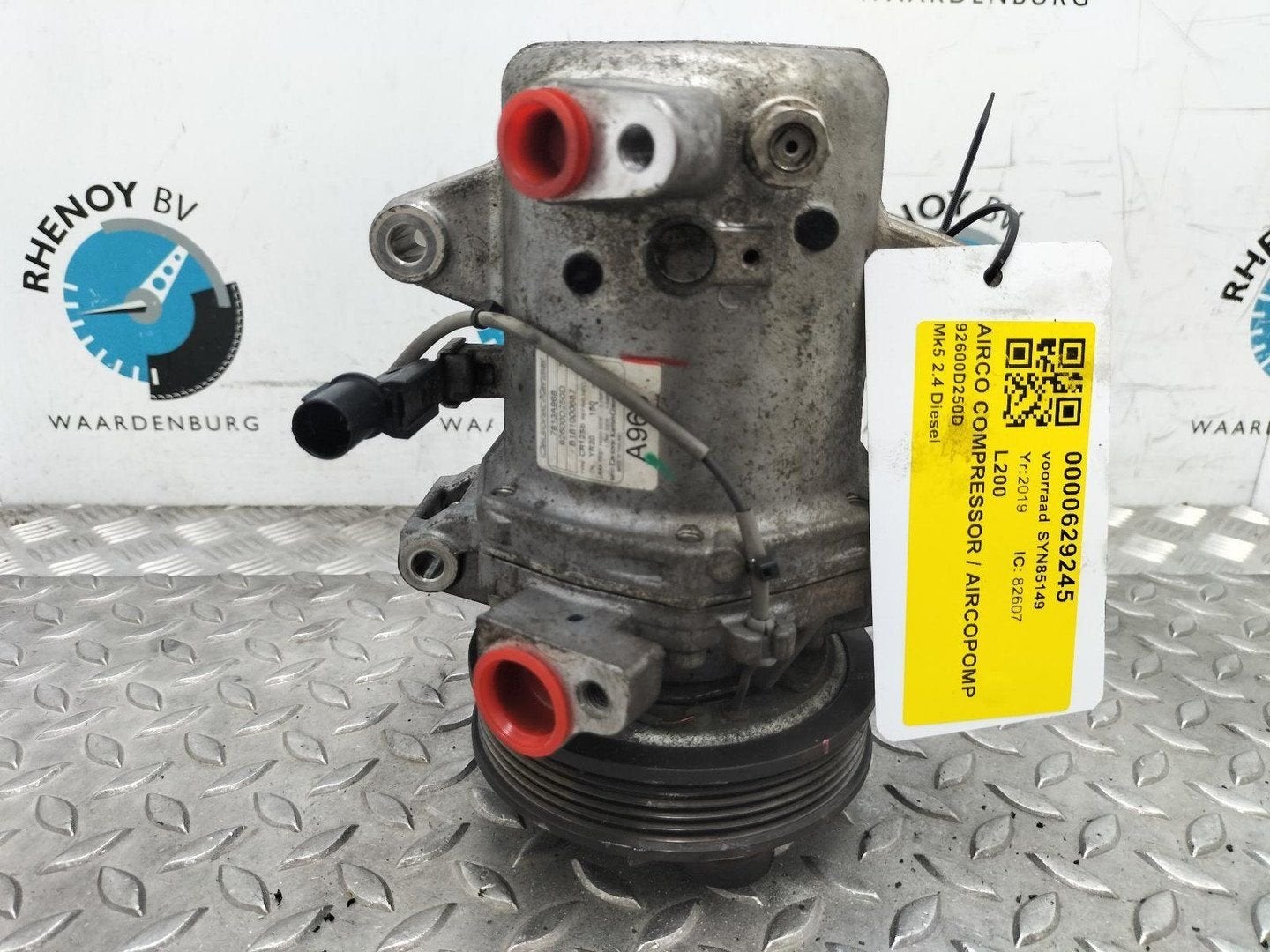 MITSUBISHI L200 AIRCO COMPRESSOR / AIRCOPOMP 2019, Auto-onderdelen, Ophalen of Verzenden, Gebruikt, Stiba lid