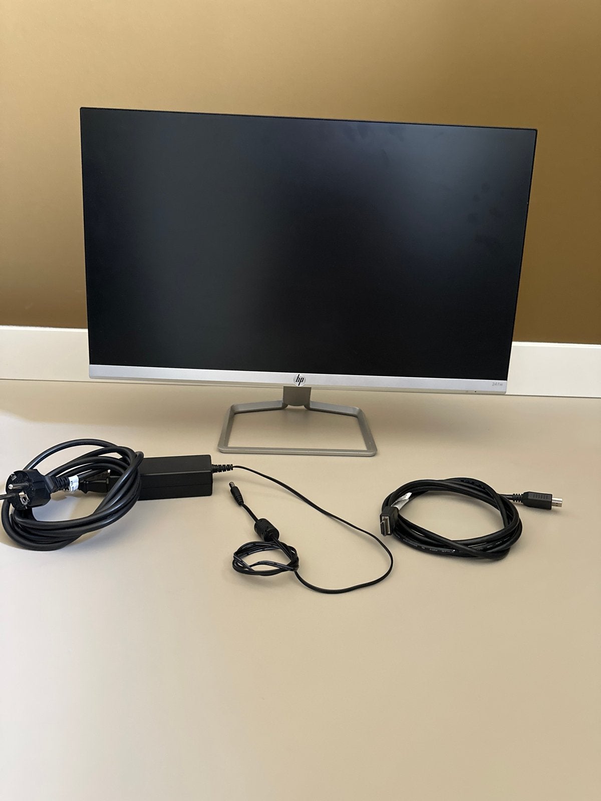 HP Monitor - Full HD Scherm met HDMI en VGA, Ophalen, Kantelbaar, HDMI, Full HD