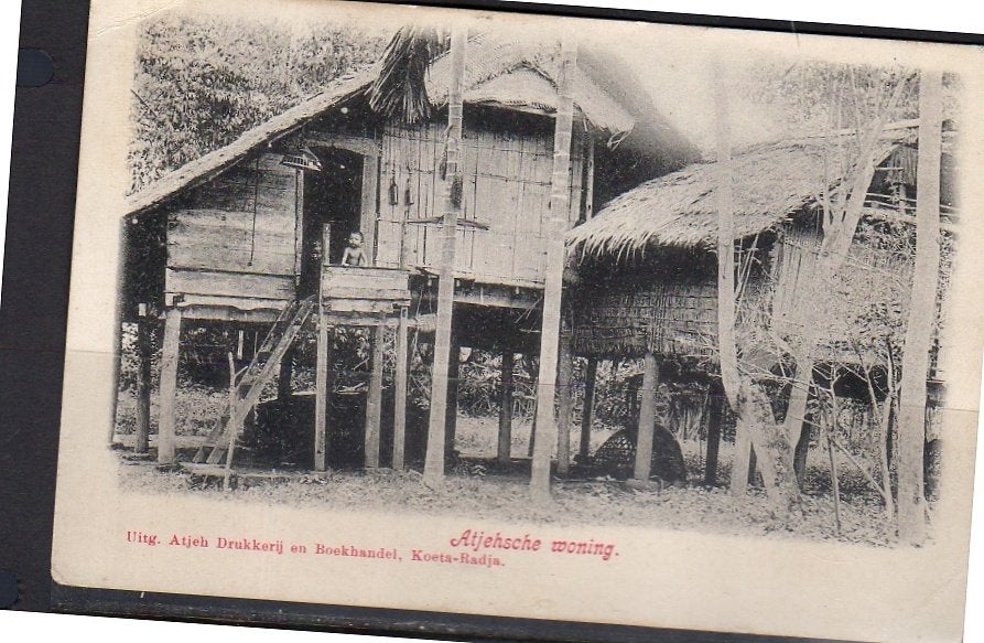 Ned Indië local house in Atjeh (Sumatra), Ophalen, Voor 1920, Frankrijk