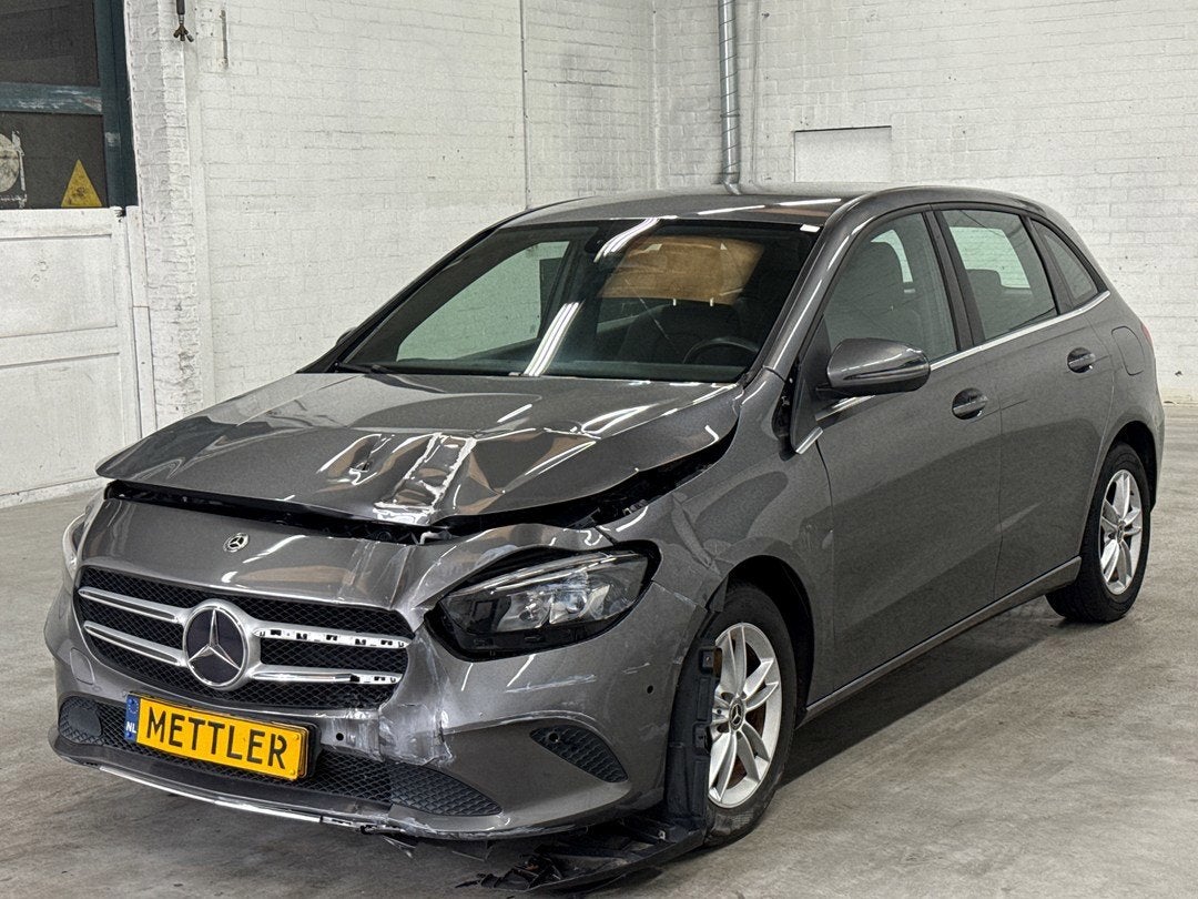 Mercedes-Benz B-klasse 180 Business Solution, Cruise control, Auto's, Mercedes-Benz, 136 pk, Gebruikt, Euro 6, 4 cilinders