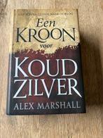 Alex Marshall - Een kroon voor koud zilver, Ophalen of Verzenden, Zo goed als nieuw