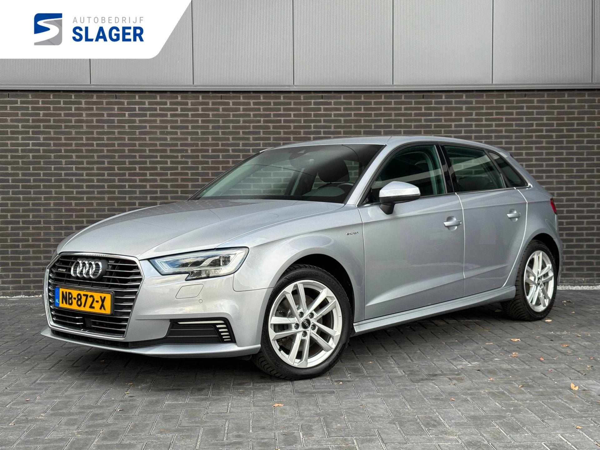 Audi A3 Sportback 1.4 e-tron Lease Edition | Facelift | Virt, Auto's, Audi, 8 kWh, Stof, Gebruikt, 4 cilinders