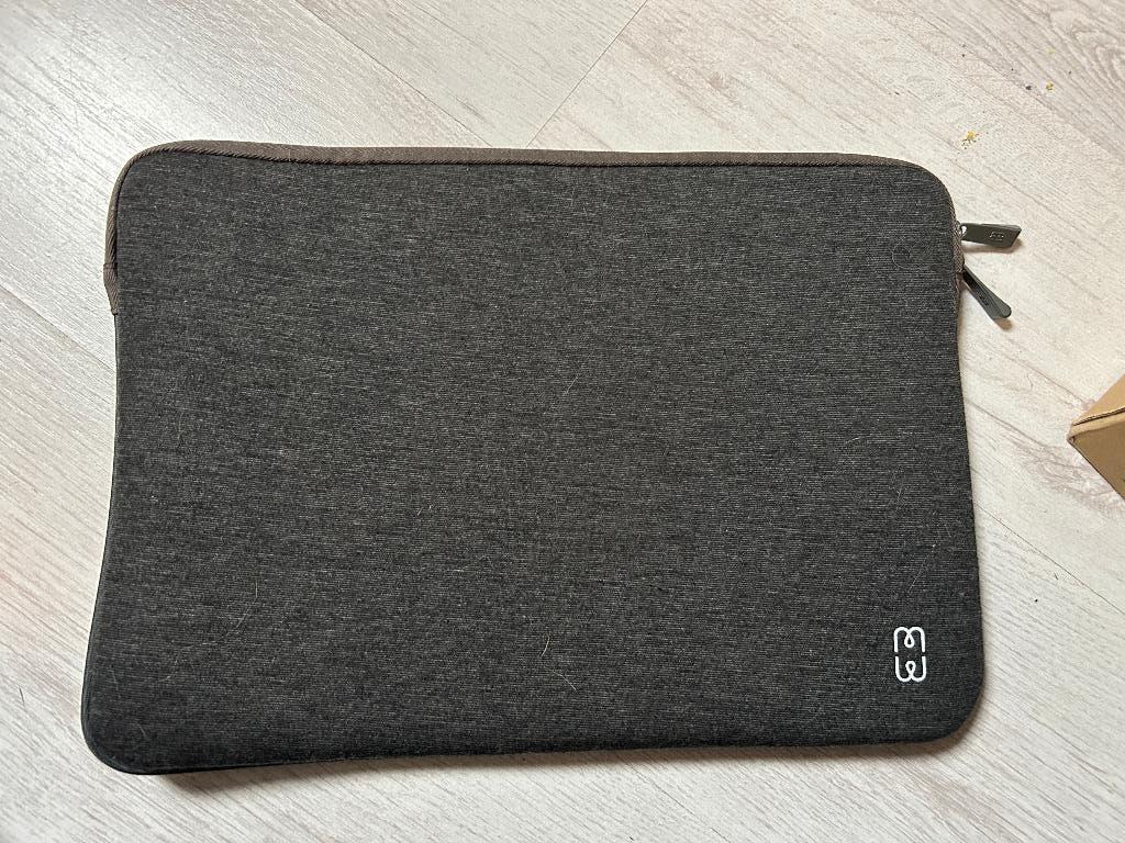 Laptop hoes, Ophalen of Verzenden, 13 inch, Zo goed als nieuw