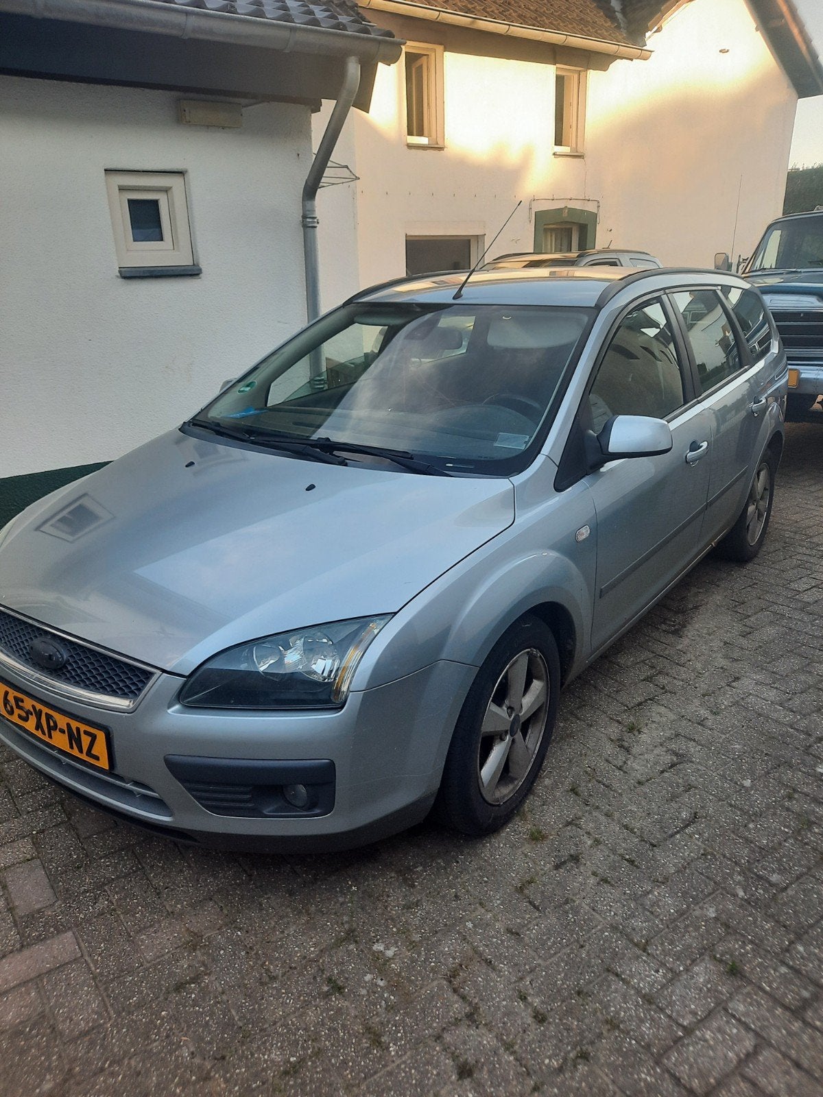 Ford Focus 2.0 107KW Wagon 2007 Grijs, Auto's, Ford, 145 pk, 4 cilinders, Stationwagon, Handgeschakeld