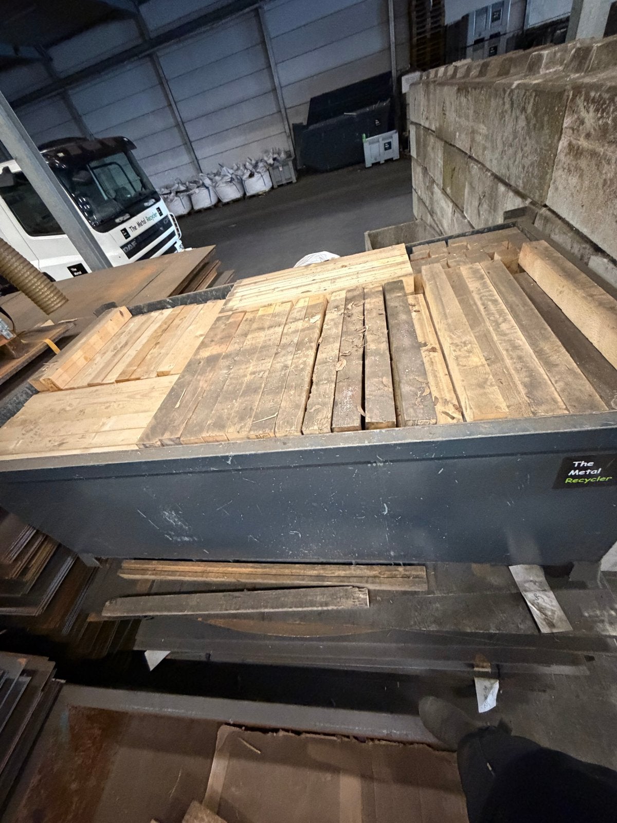 Diverse partij gebruikte houten balken, Ophalen, Gebruikt, Minder dan 25 mm, Balk