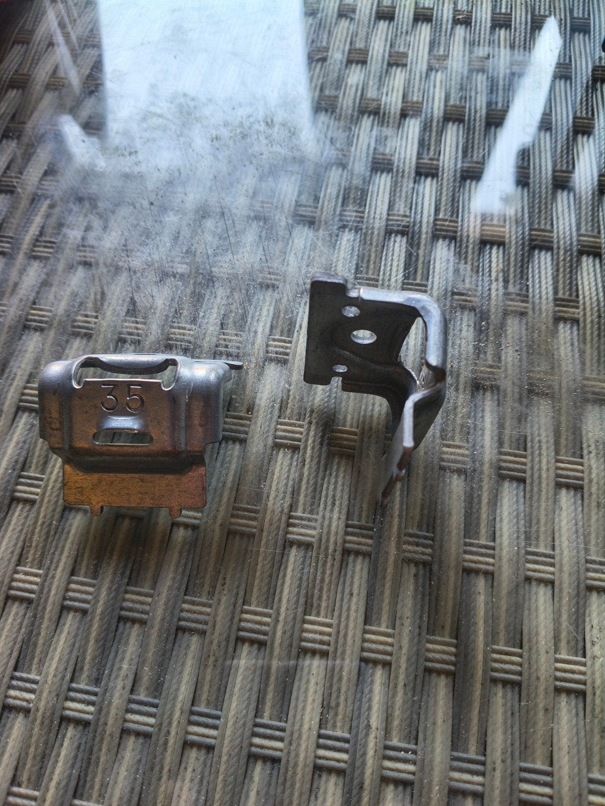 Esdec Clamps - universal / FlatFix Eindklem 35mm verzinkt, Ophalen of Verzenden, Nieuw, Overige materialen