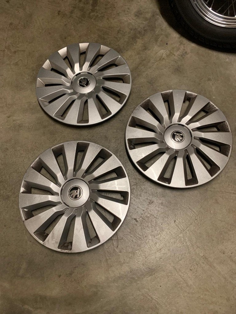 Originele Skoda wieldoppen 16 inch, Auto diversen, Ophalen, Gebruikt