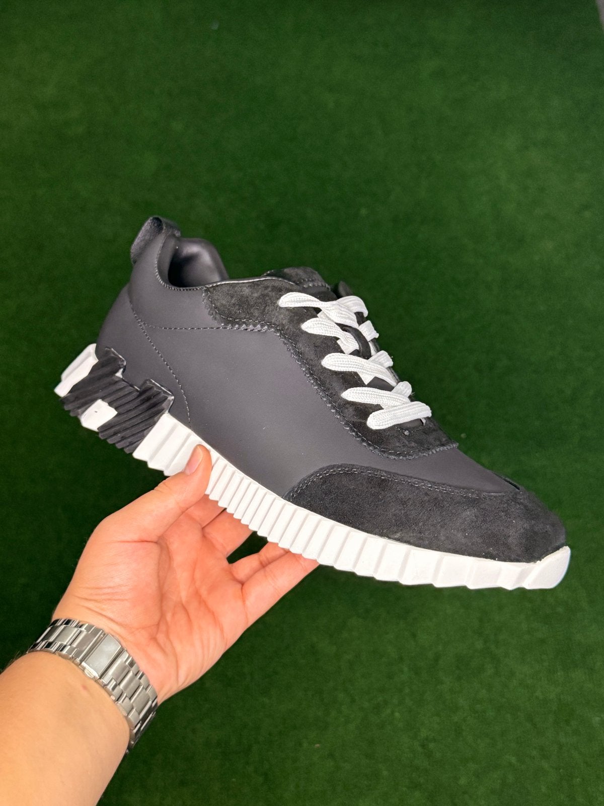 Hrms Schoenen Maat 44, Zwart, Nieuw, Ophalen of Verzenden, Sneakers of Gympen