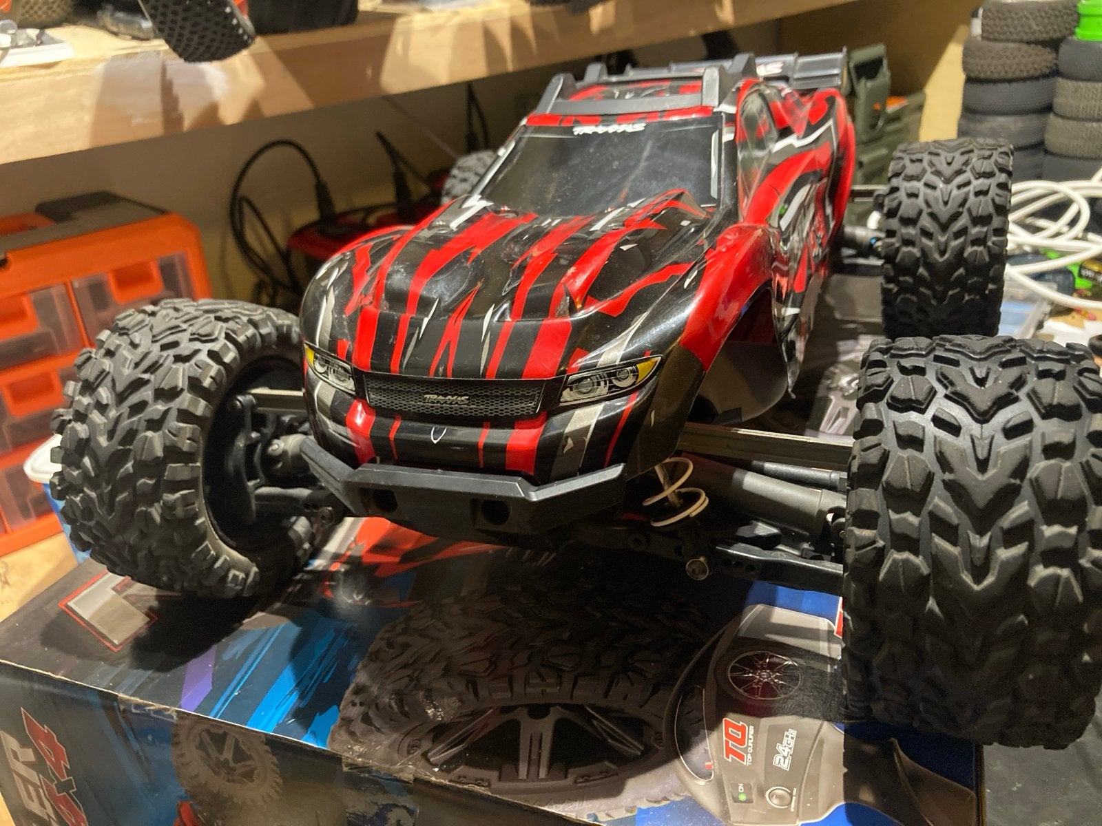 Traxxas Rustler 4x4 XL5 - Zo goed als nieuw, Elektro, Auto offroad, Ophalen of Verzenden, Zo goed als nieuw