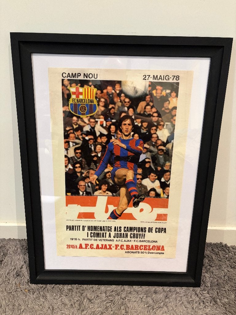 Johan Cruyff Ingelijste Poster - Jaren '70 - 70x50 cm, Ophalen, Gebruikt, Buitenlandse clubs, Poster, Plaatje of Sticker