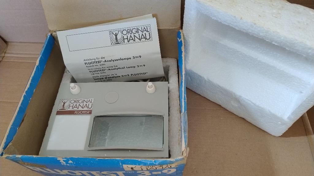 Vintage Fluotest apparaat Hanau voor testen van postzegels, Ophalen of Verzenden, Overige typen
