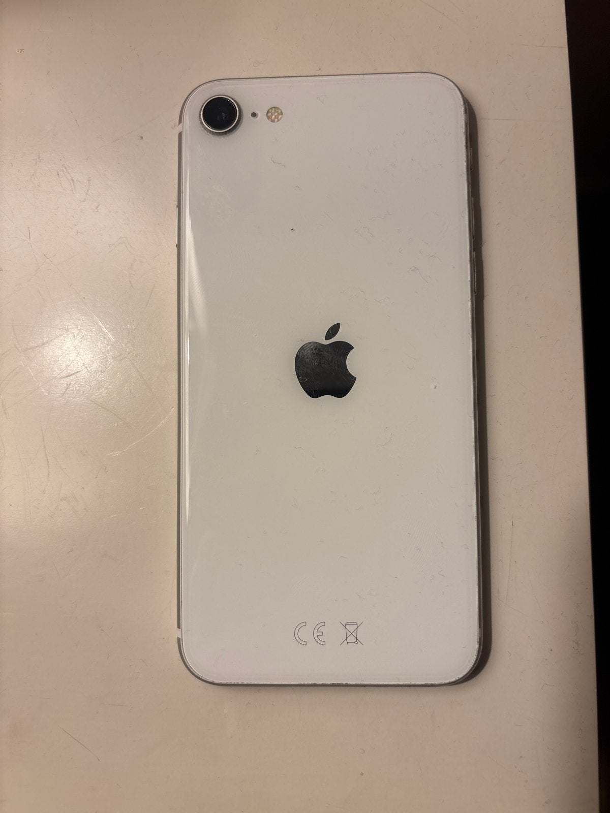 iPhone SE (2020) 64GB Wit - Goede staat, lage batterijcondit, Gebruikt, Wit, Ophalen of Verzenden, 64 GB