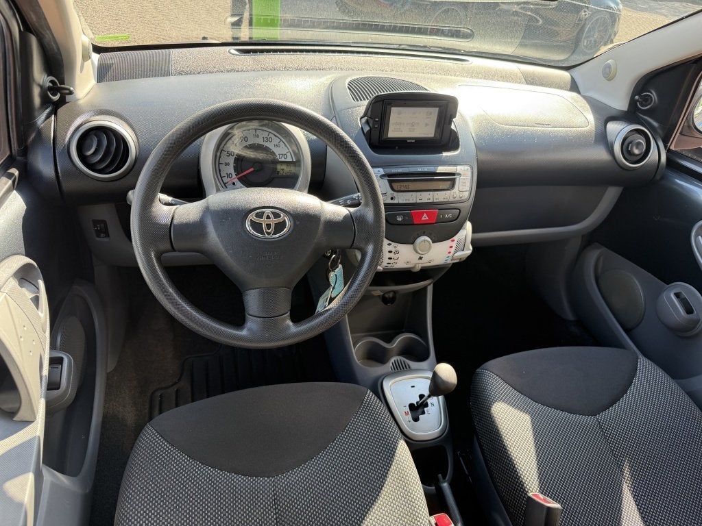 Toyota Aygo 1.0-12V Comfort Navi airco automaat (bj 2011), Automaat, Euro 5, Metallic lak, Gebruikt