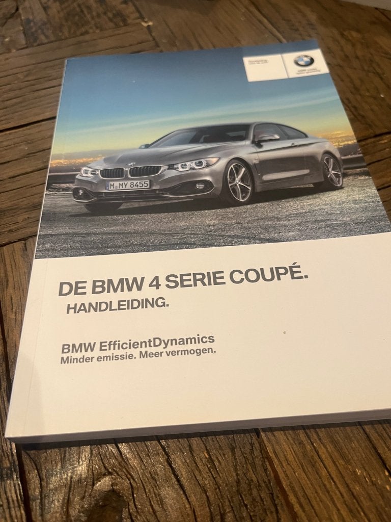 Nieuwe handleiding BMW 4 serie F32 coupe in het Nederlands, Auto diversen, Verzenden