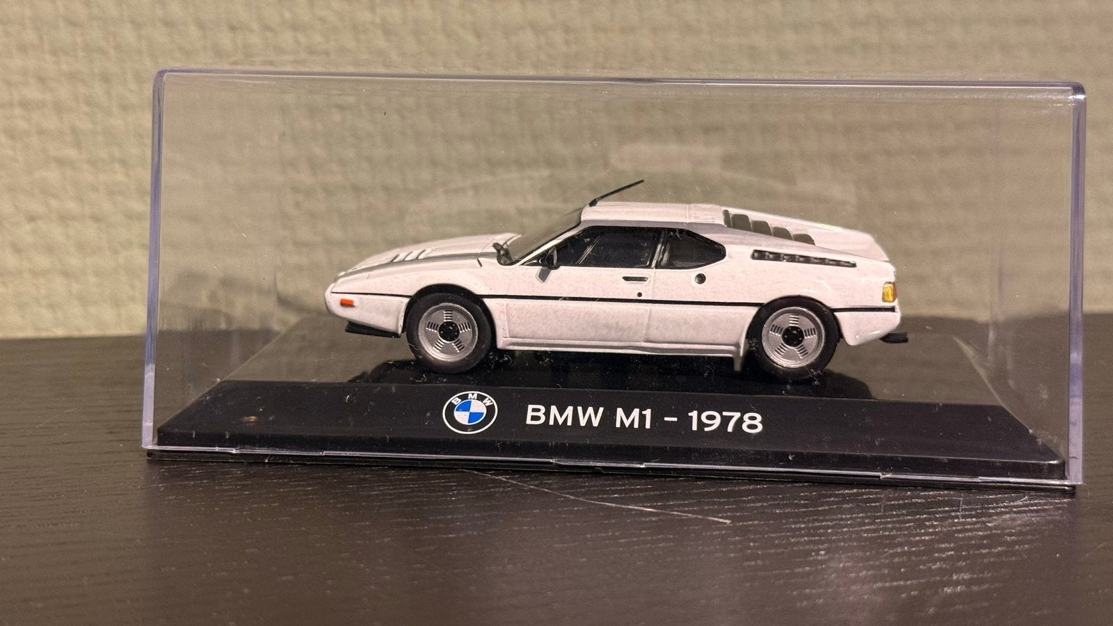 BMW M1 1978 Schaalmodel 1:43, Ophalen of Verzenden, Zo goed als nieuw, Auto, Overige merken