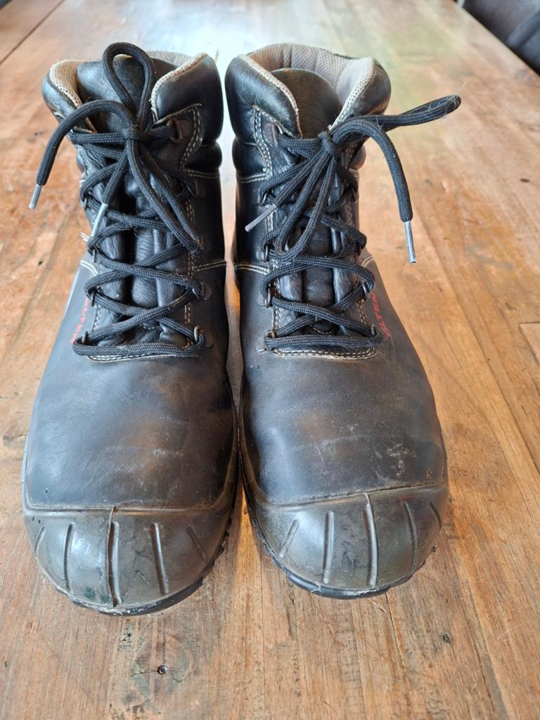 Elten veiligheids werkschoenen mt 48, Kleding | Heren, Schoenen, Ophalen of Verzenden, Zo goed als nieuw, Zwart, Werkschoenen