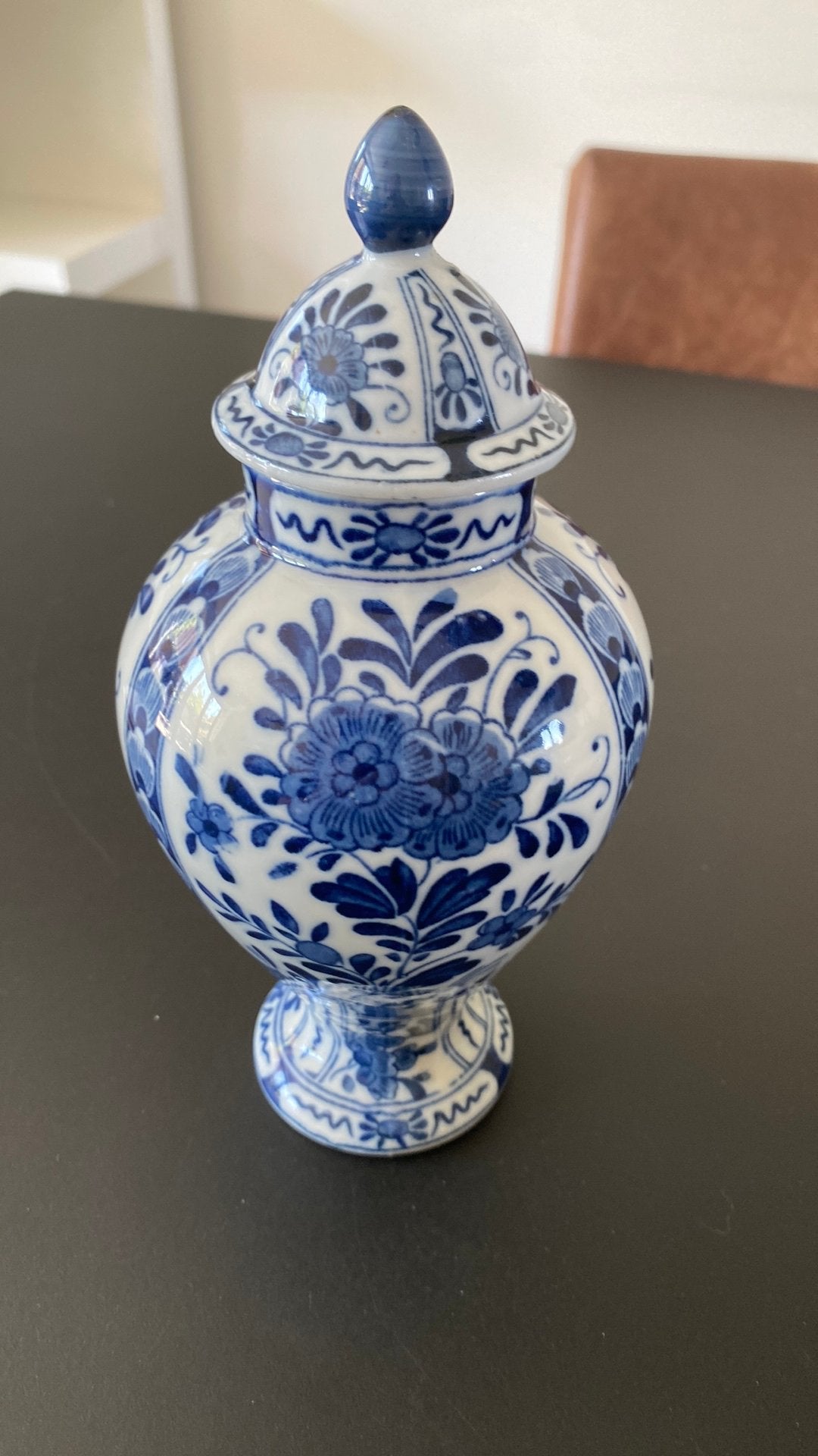 Delfts blauw vaasje, Ophalen of Verzenden