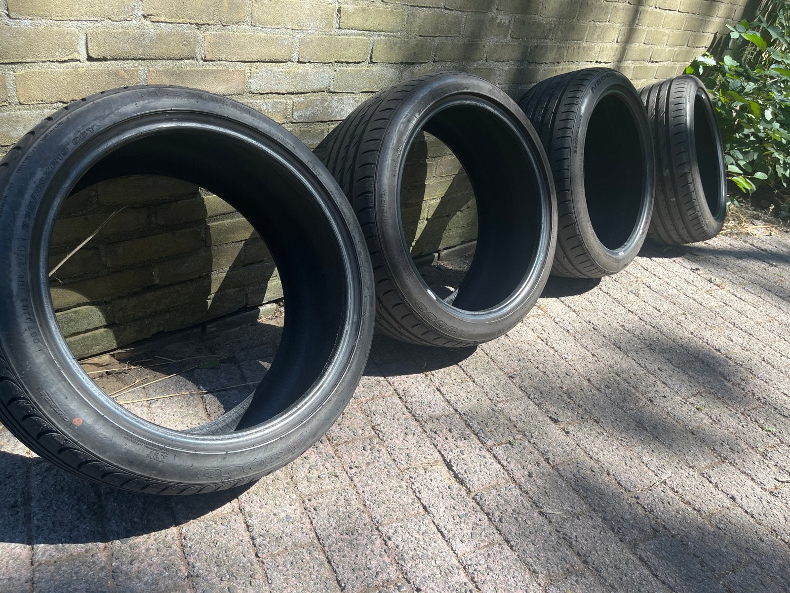 Nexen P8000 Zomerbanden 235/40ZR19 96Y zeer goede etaat!, Gebruikt, 235 mm, Band(en), Personenwagen