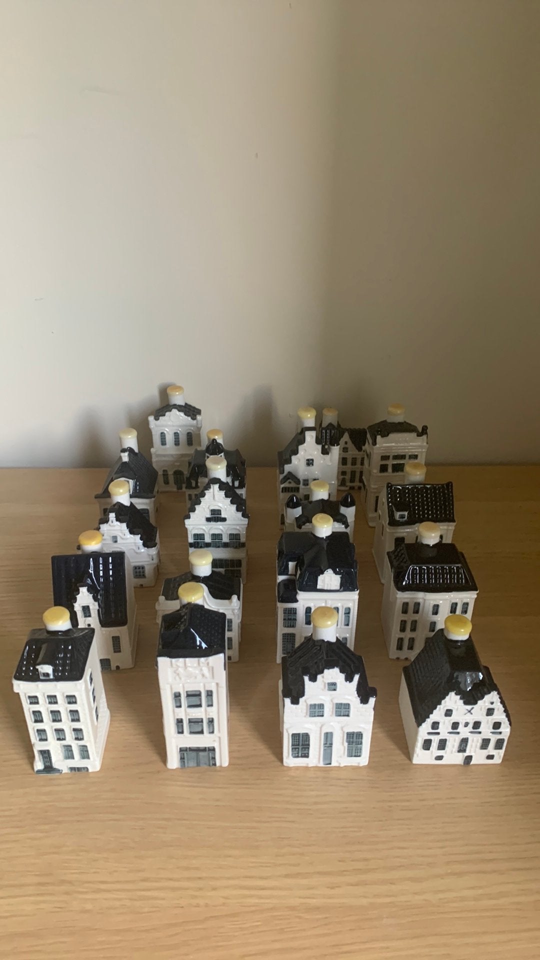 KLM huisjes ** hoge nummers **, Verzamelen, KLM Huisjes, Ophalen of Verzenden, Nieuw, 81 t/m 91, Gevuld