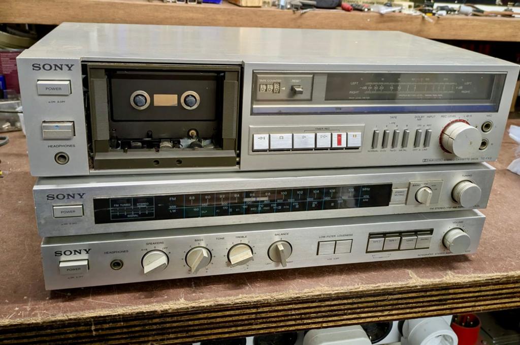 Vintage Sony hifi set uit circa 1981–1982, Audio, Tv en Foto, Stereo-sets, Ophalen, Tuner of Radio, Gebruikt, Losse componenten