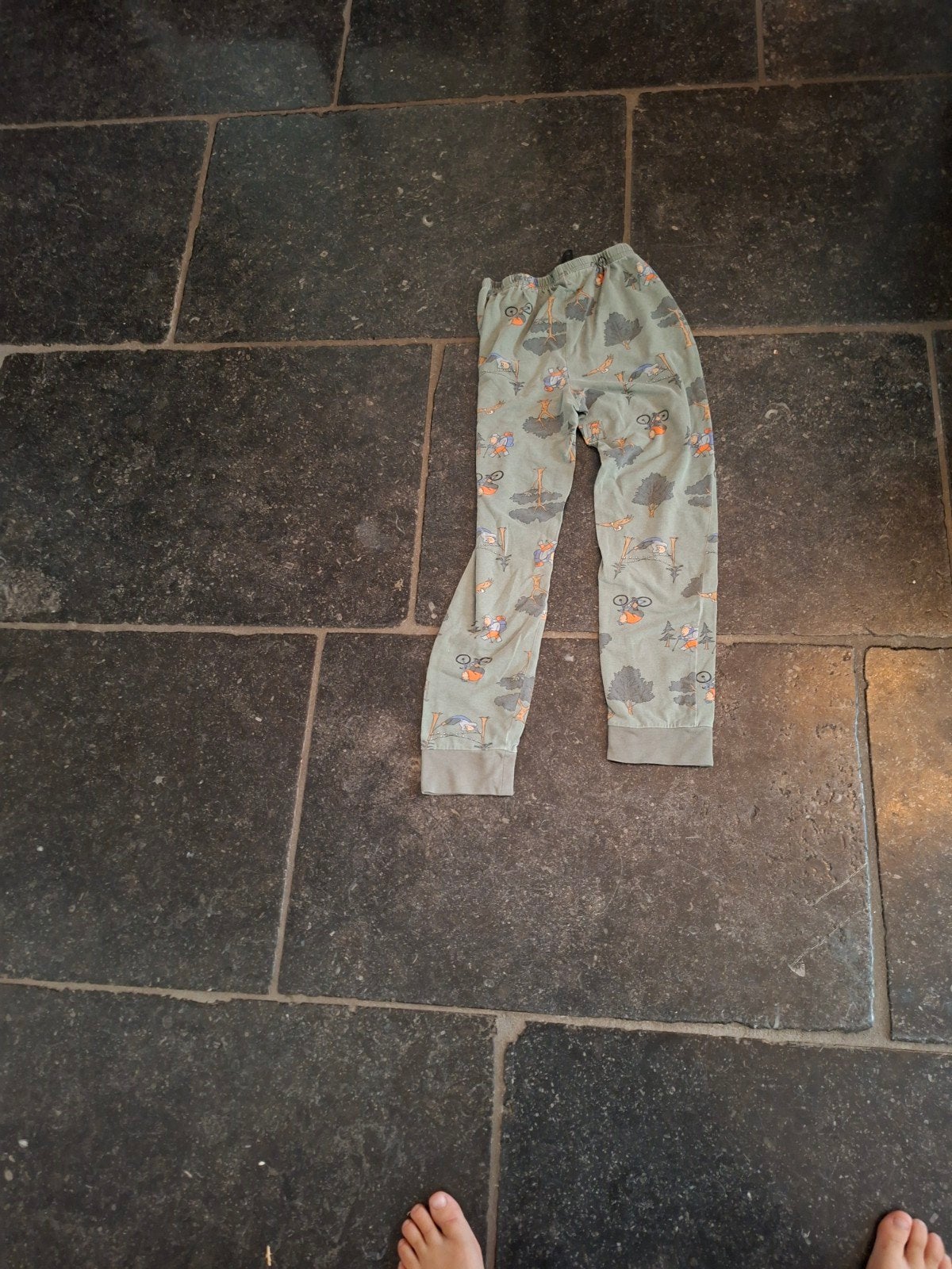 Hema pyjama maat 122/128, Nacht- of Onderkleding, Gebruikt, Jongen of Meisje, Ophalen of Verzenden