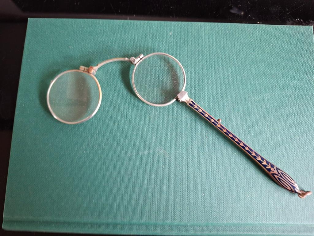 Antieke lorgnet met geëmailleerd handvat, Ophalen of Verzenden