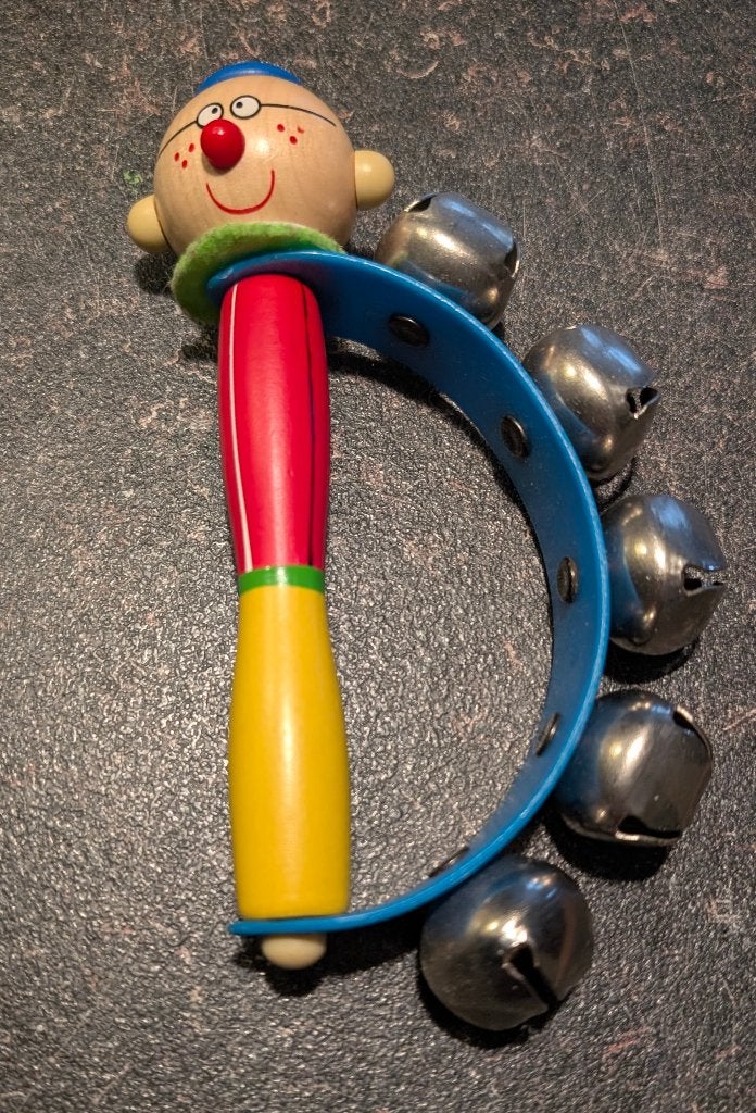 kinder handbel van hout clown, Ophalen of Verzenden, Met geluid
