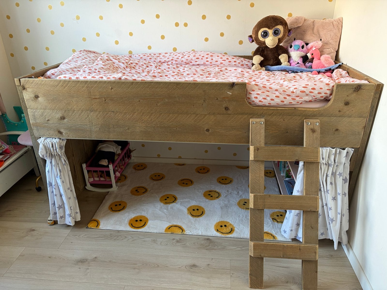 Halfhoogslaper bed met ladder, hout, Gebruikt, 90 cm, Eenpersoons, Minder dan 160 cm