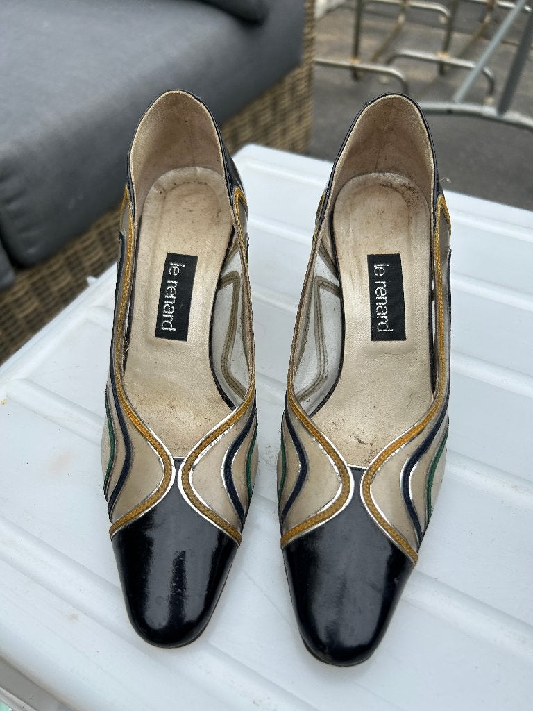 12 paar afgedragen schoenen voor de liefhebbers deel 3, Zwart, Ophalen of Verzenden, Schoenen met hoge hakken, Gedragen