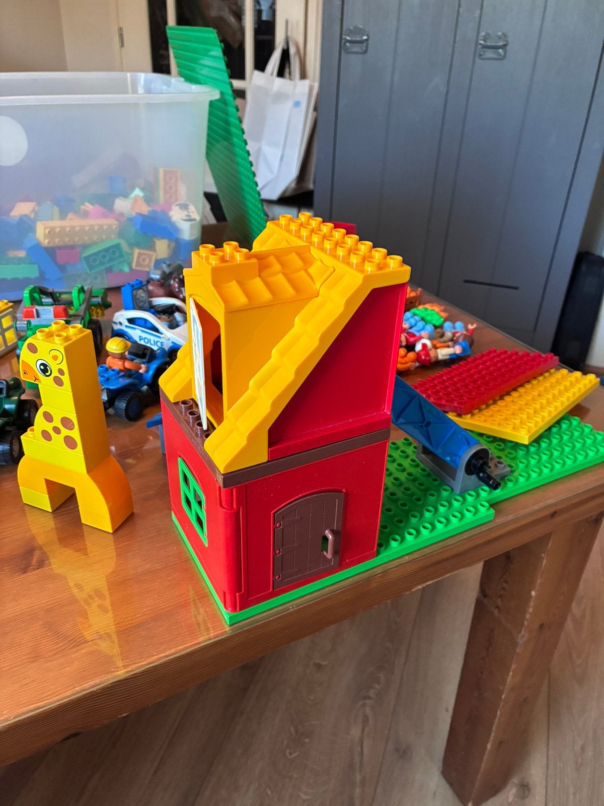 Grote set duplo met 8 voertuigen zgn, Ophalen, Zo goed als nieuw