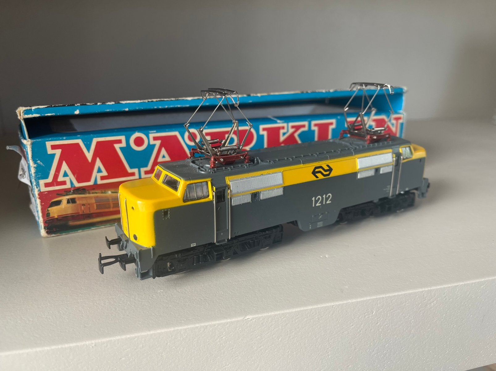 Marklin 3055 NS 1212 digitaal H0, Wisselstroom, Locomotief, Ophalen of Verzenden, Märklin