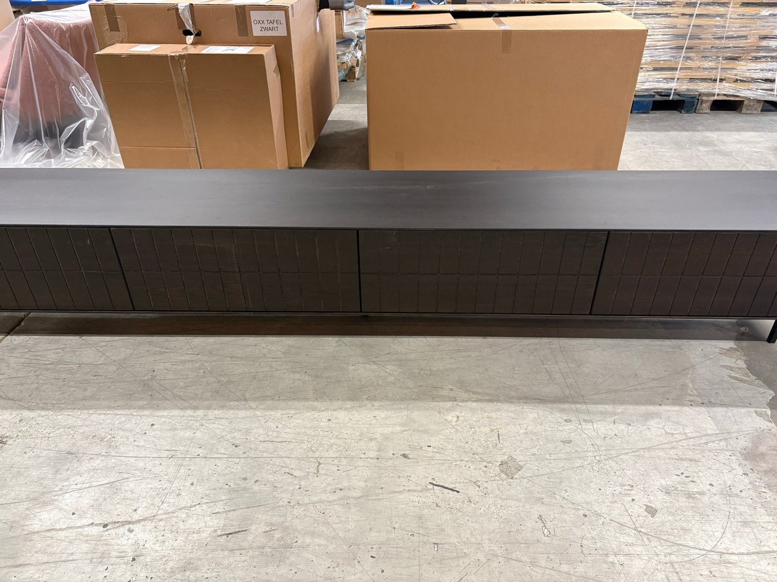 Tv meubel Cubio - 300cm - espresso - poot zwart, Huis en Inrichting, Kasten | Televisiemeubels, Ophalen, Dyyk, Nieuw, Modern