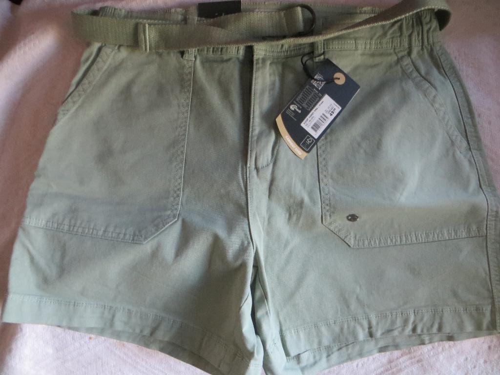 dames korte broek vh merk HUMAN NATURE, Kort, Maat 42/44 (L), Nieuw, Ophalen of Verzenden