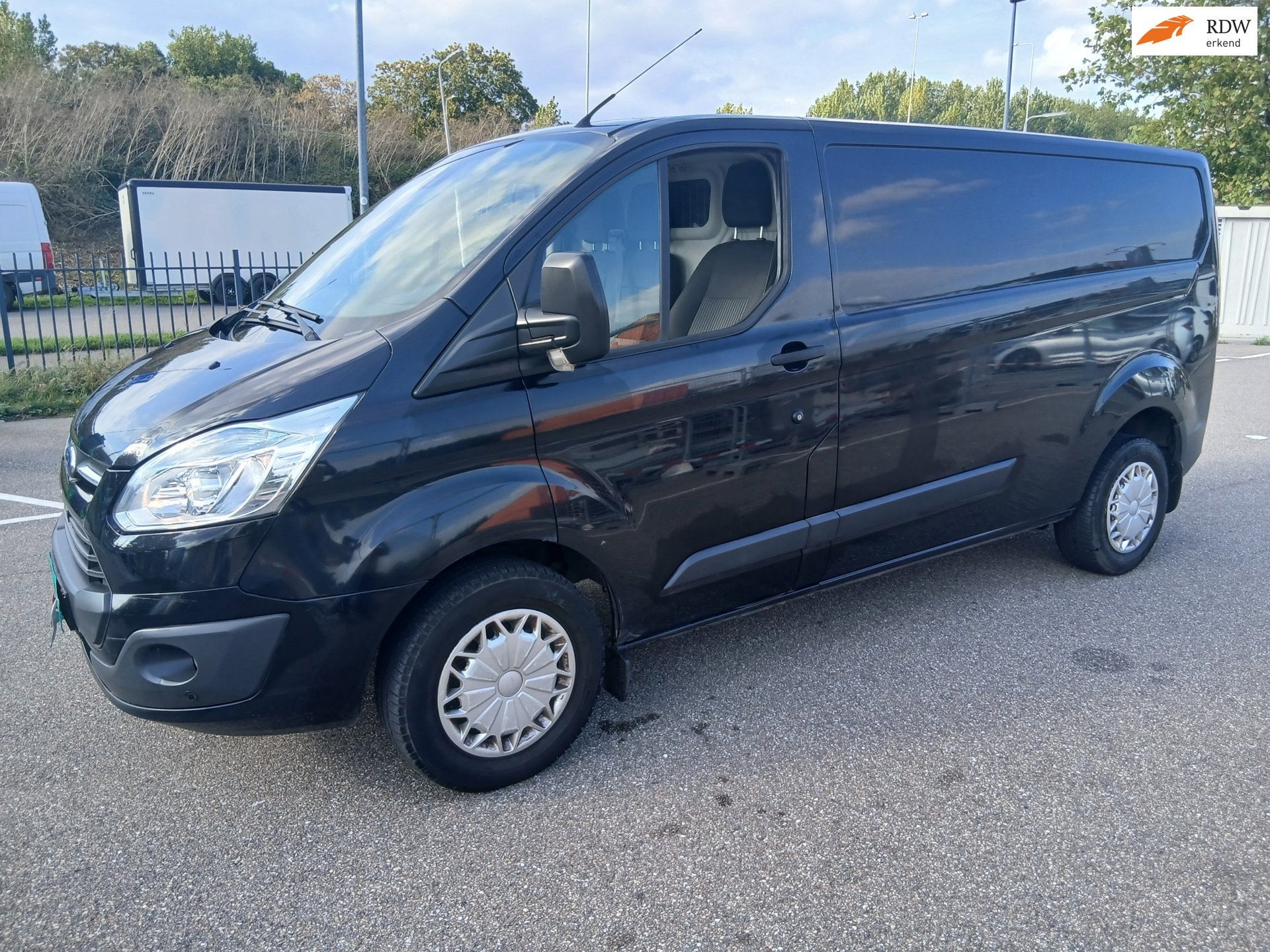 Ford Transit Custom 330 2.2 TDCI L2H1 Limited!AIRCO!ELECKTRI, Voorwielaandrijving, Stof, Gebruikt, Zwart